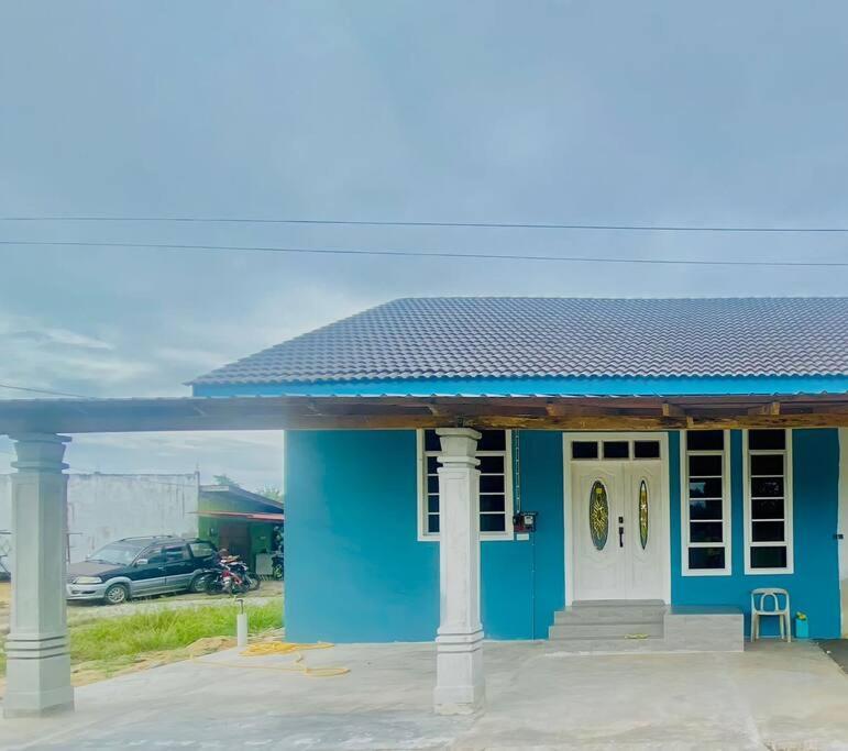 Homestay Kak Tiy Kuala Terengganu Exterior photo